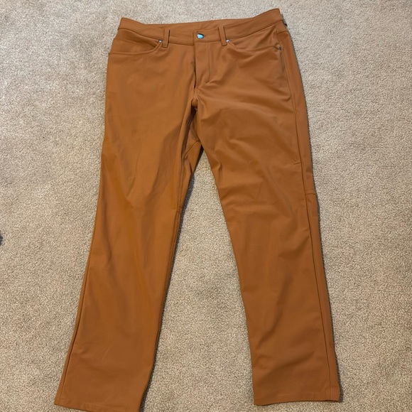 Lululemon ABC Pants 5 Pocket Slim Fit – 34x32 – Copper Brown - Picture 1 of 5